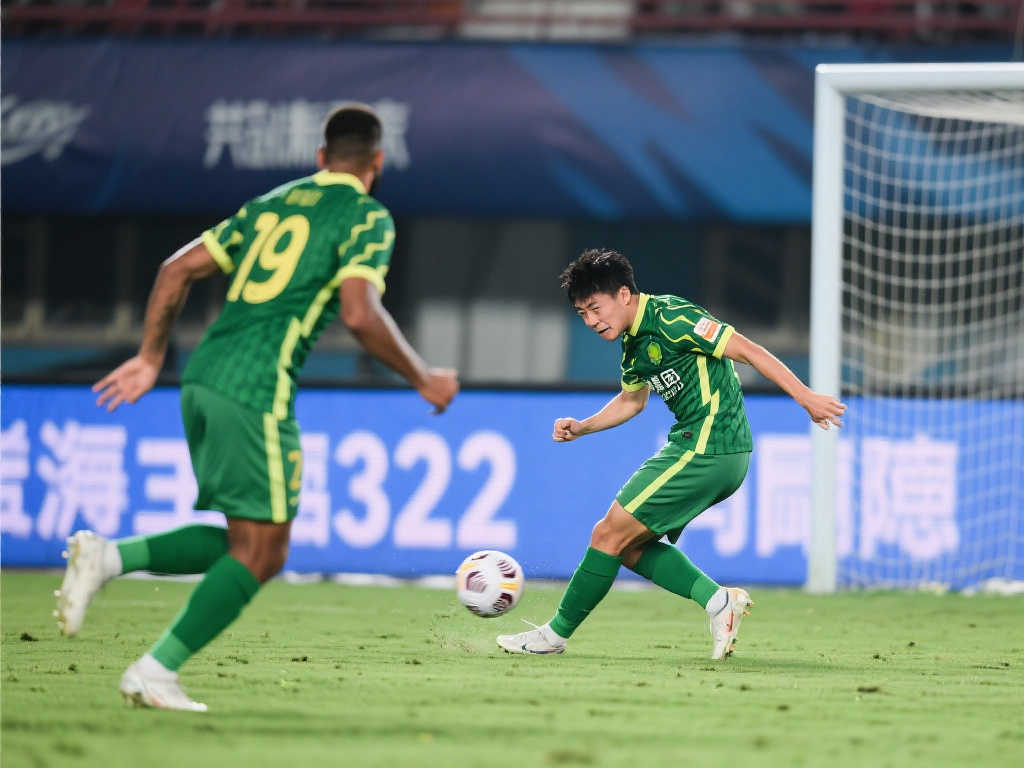 【中超】基莱斯梅开二度杨帆送乌龙 国安客战津门虎2-2握手言和